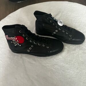 Gucci Black High-Top Sneakers with Red Accents  6.5 MEN’S OR 9.5 WOMEN’S WIDE
